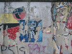 25275 Astronaut graffiti on Berlin wall.jpg